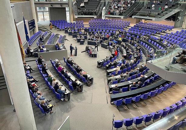 Bild vergr&ouml;&szlig;ern: Grüne und CDU fordern Aussetzen der Diätenerhöhung