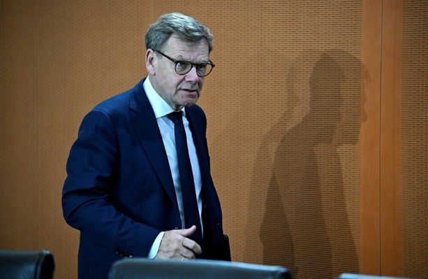 Bild vergr&ouml;&szlig;ern: Wadephul dringt auf EU-Reformen: Mehrheitsprinzip und stufenweiser Beitrittsprozess