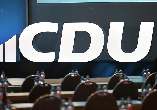 Bild vergr&ouml;&szlig;ern: Bericht: Linnemann fürchtet massive Austrittswelle aus CDU
