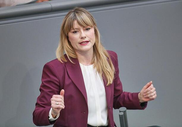 Bild vergr&ouml;&szlig;ern: Bünger pocht auf mehr Kontrolle der Geheimdienste durch Opposition