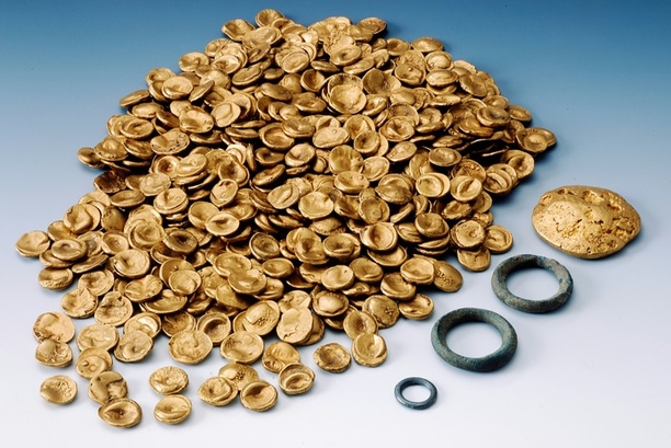 Bild vergr&ouml;&szlig;ern: Suche nach gestohlenem Kelten-Goldschatz aus Museum in Bayern erfolglos beendet