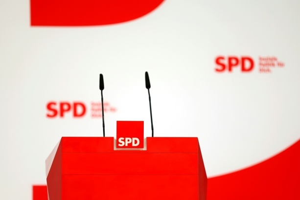 Bild vergr&ouml;&szlig;ern: Bürgerschaftsabgeordneter Wagner bleibt SPD-Landeschef in Bremen