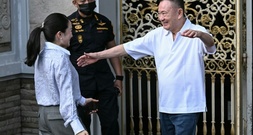 Thailands Ex-Regierungschef Thaksin vorzeitig aus Gefängnis entlassen