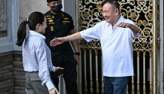 Thailands Ex-Regierungschef Thaksin vorzeitig aus Gefängnis entlassen