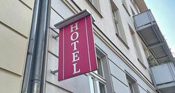 Inlandstourismus legt im März zu
