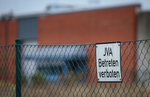Bild vergr&ouml;&szlig;ern: Korruptionsfall in JVA Euskirchen: Häftlinge gegen Zahlungen vor Kontrollen gewarnt
