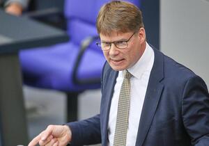 Bericht: AfD-Abgeordnete planen Reise zu Putin-Forum