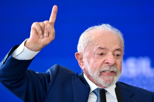 Bild vergr&ouml;&szlig;ern: Brasiliens Präsident Lula präsentiert Aktionsplan gegen organisierte Kriminalität