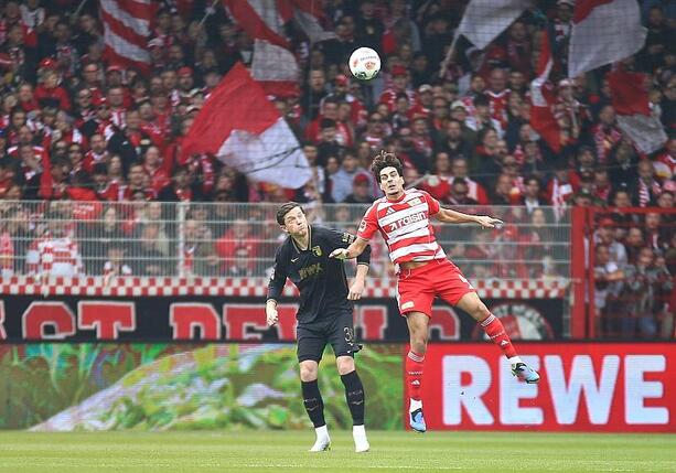 Bild vergr&ouml;&szlig;ern: Heidenheim und St. Pauli steigen ab - Augsburg ohne Chance auf Europa