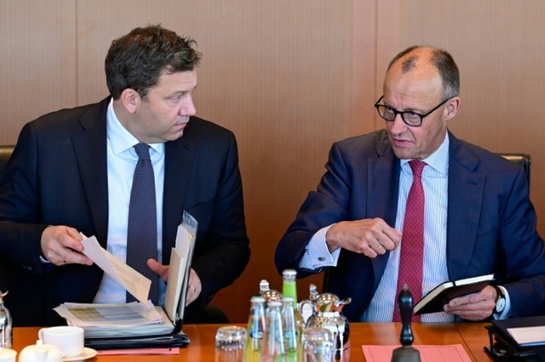 Bild vergr&ouml;&szlig;ern: Ökonomen bezweifeln Reformwillen der Regierung - Linnemann macht Druck auf SPD
