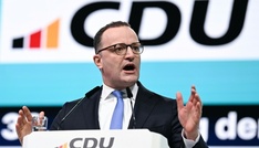 Spahn stimmt Aussetzung von Diätenerhöhung zu