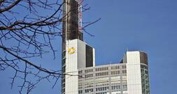 DSW zweifelt an eigenständiger Zukunft der Commerzbank