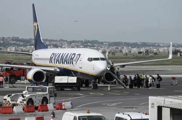 Bild vergr&ouml;&szlig;ern: Ryanair meldet starkes Gewinnplus - Ausblick unsicher