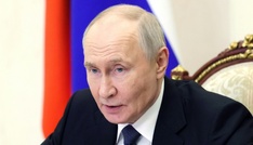Vor Besuch in China: Putin preist