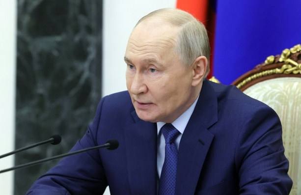 Bild vergr&ouml;&szlig;ern: Kreml-Chef Putin in China eingetroffen