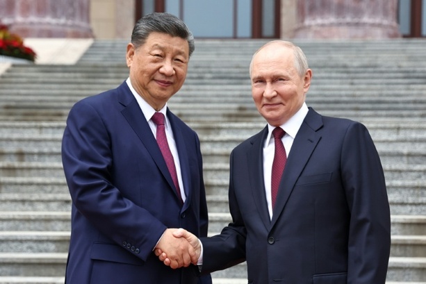 Bild vergr&ouml;&szlig;ern: China und Russland schließen kurz nach Trump-Besuch in Peking zahlreiche Vereinbarungen