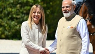 Selfies und Toffees: Meloni und Modi lächeln sich durch Rom-Besuch des Inders
