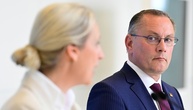 AfD-Chef Chrupalla wirft französischem Rechtspopulisten Bardella Anbiederung an Merz vor