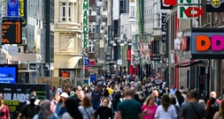 Verbraucherstimmung in Deutschland hellt sich leicht auf