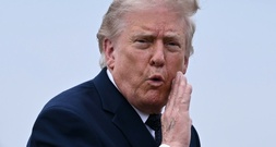 Berichte: Trump erwägt neue Angriffe auf den Iran