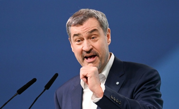 Bild vergr&ouml;&szlig;ern: Söder fordert stärkere Einbindung der Länder bei Entscheidungen der Regierung