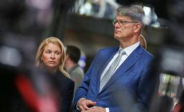 Schnieder erhöht Druck auf Bahn-Chefin Palla