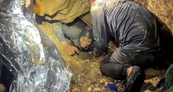 Nach zehn Tagen: Vier weitere Männer aus überschwemmter Höhle in Laos gerettet