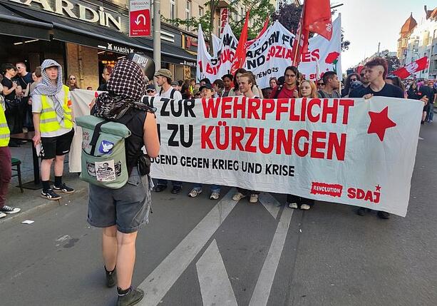 Bild vergr&ouml;&szlig;ern: Verteidigungsministerium will Meldepflicht per Gesetz aufweichen