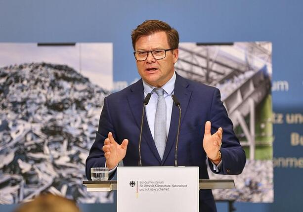 Bild vergr&ouml;&szlig;ern: Kabinett beschließt Aktionsprogramm zur Kreislaufwirtschaft