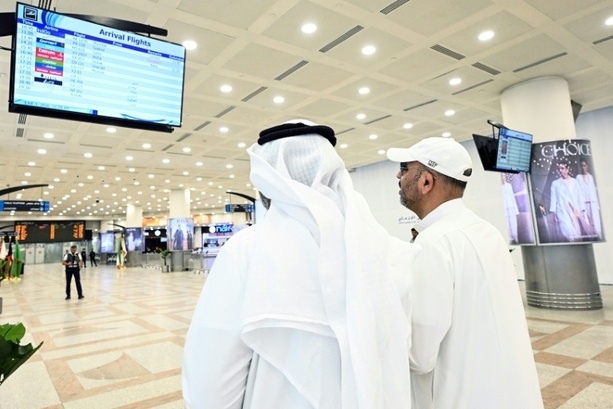 Bild vergr&ouml;&szlig;ern: Iranische Angriffe: Ein Toter und 63 Verletzte am Flughafen von Kuwait