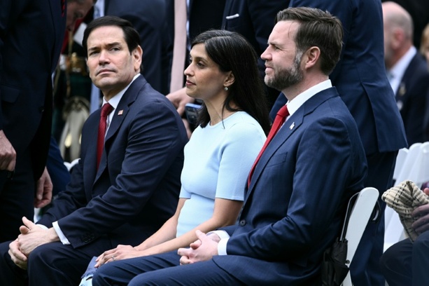 Bild vergr&ouml;&szlig;ern: US-Präsidentschaftswahl 2028: Trump für Duo-Kandidatur von Vance und Rubio
