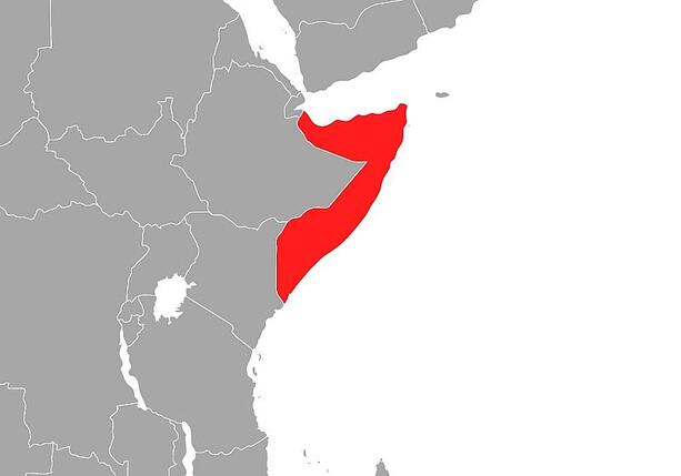 Bild vergr&ouml;&szlig;ern: Kämpfe in Mogadischu: Streit um Wahlverschiebung eskaliert