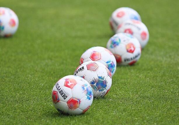 Bild vergr&ouml;&szlig;ern: Fußball-WM: Über ein Drittel der Deutschen tippt online
