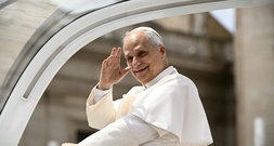 Papst Leo XIV. beginnt einwöchige Spanienreise