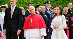 Papst zu einwöchiger Spanienreise in Madrid eingetroffen