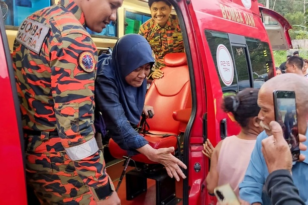 Bild vergr&ouml;&szlig;ern: Fischer finden seit zwei Wochen vermisste Wanderin in Malaysias Wildnis
