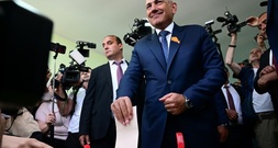 Parlamentswahl in Armenien: Partei von Paschinjan in Führung (Teilergebnisse)