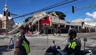 Ein Toter nach schwerem Erdbeben vor Philippinen - Tsunami-Warnungen für Region