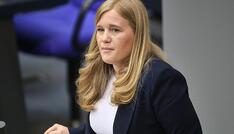 Ortleb kritisiert verpasste Umsetzung von EU-Lohntransparenz-Regeln