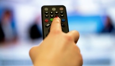 Verhandlung über Sonderkündigungsrecht für Fernsehanschlüsse in Karlsruhe begonnen