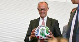 Bundesregierung begrüßt deutsche WM-Bewerbung