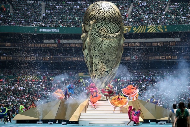 Bild vergr&ouml;&szlig;ern: Eröffnungsshow und Auftaktspiel im Aztekenstadion: Fußball-WM hat begonnen