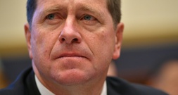 Nach Kongressrevolte: Trump nominiert neuen Geheimdienstkoordinator