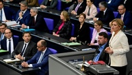 Heftige Kritik im Bundestag an Warkens Plänen für Gesundheitsreform