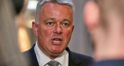 GKV-Sparpaket: Schnieder kritisiert Einschnitte für Pharmaindustrie