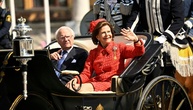 Kutschfahrt durch Stockholm: Schwedisches Königspaar feiert Goldene Hochzeit