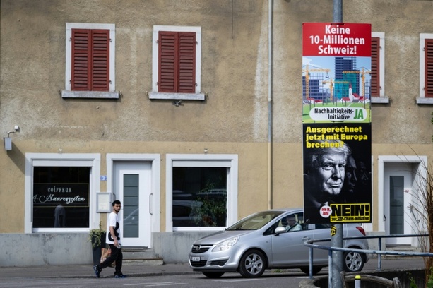 Bild vergr&ouml;&szlig;ern: Volksabstimmung in der Schweiz über Begrenzung der Bevölkerungszahl