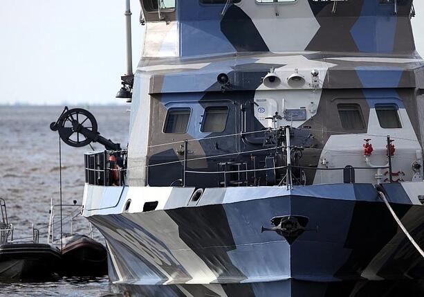 Bild vergr&ouml;&szlig;ern: Russisches Kriegsschiff feuert Warnschüsse auf Yacht im Ärmelkanal