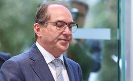 Dobrindt will Kürzung von Bürgergeld-Regelsatz