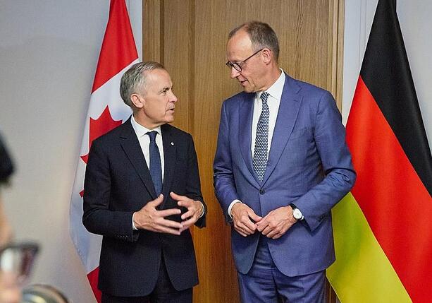 Bild vergr&ouml;&szlig;ern: Merz startet letzten G7-Gipfeltag mit Treffen mit Carney
